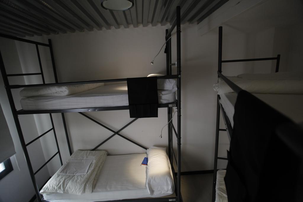 Hostel Traveller Box Sevilla
