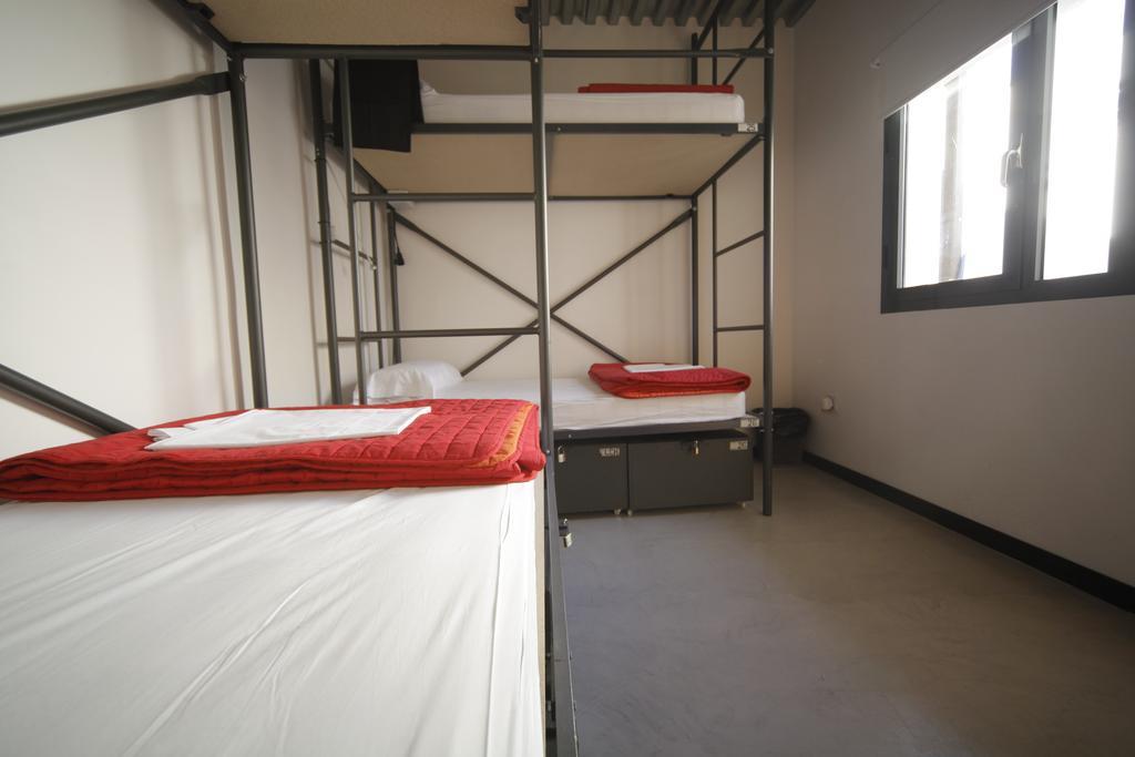 Hostel Traveller Box Sevilla