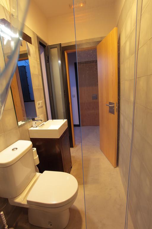 Hostel Traveller Box *